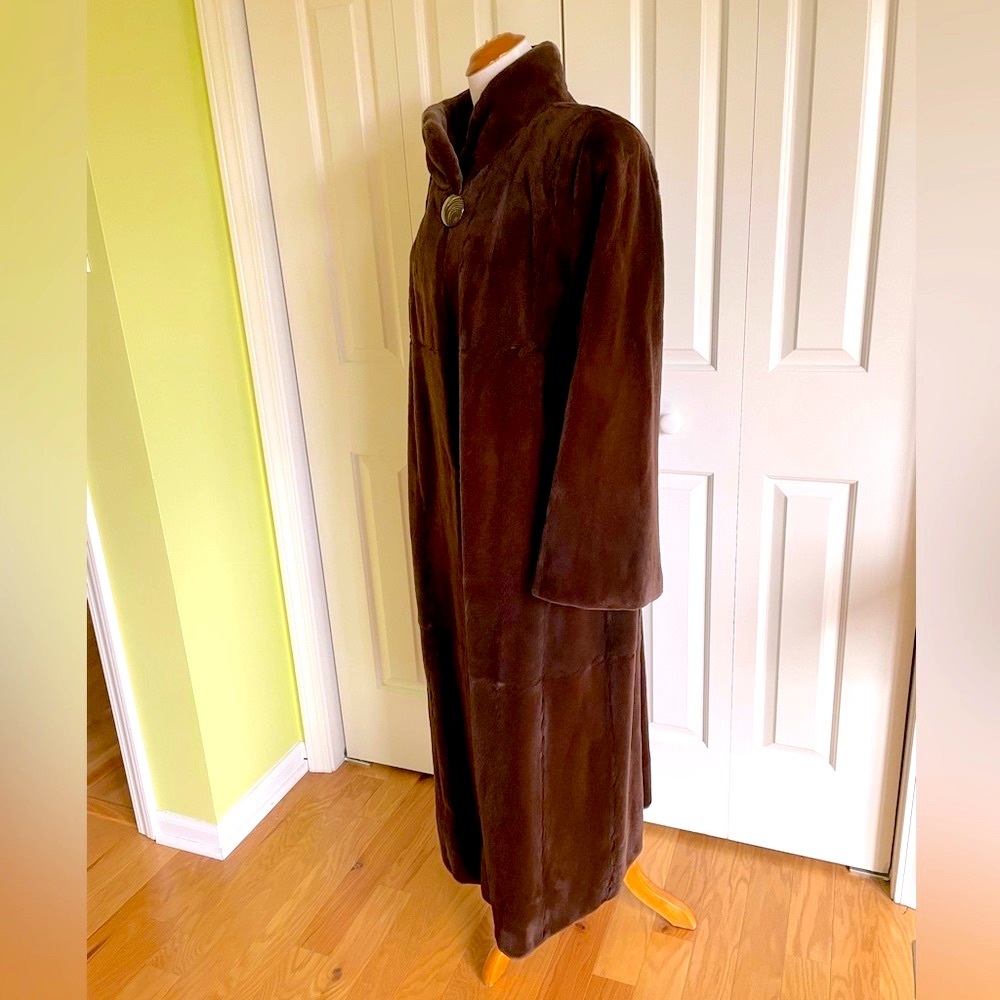SAGA MINK Sheared Dark Brown Mink Long Coat XL Mint 💥 - Picture 4 of 11